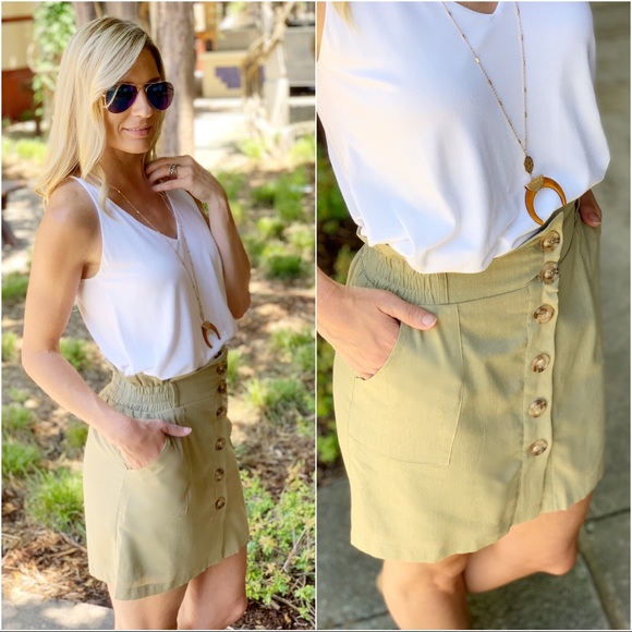 ✨RESTOCKED✨BRUNCH ON POINT LINEN SKIRT-OLIVE - Picture 4 of 8